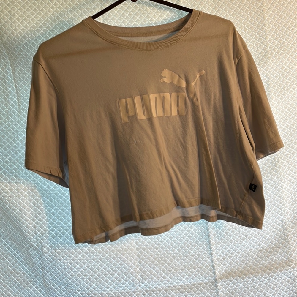 Gray puma crew neck cropped T-shirt M